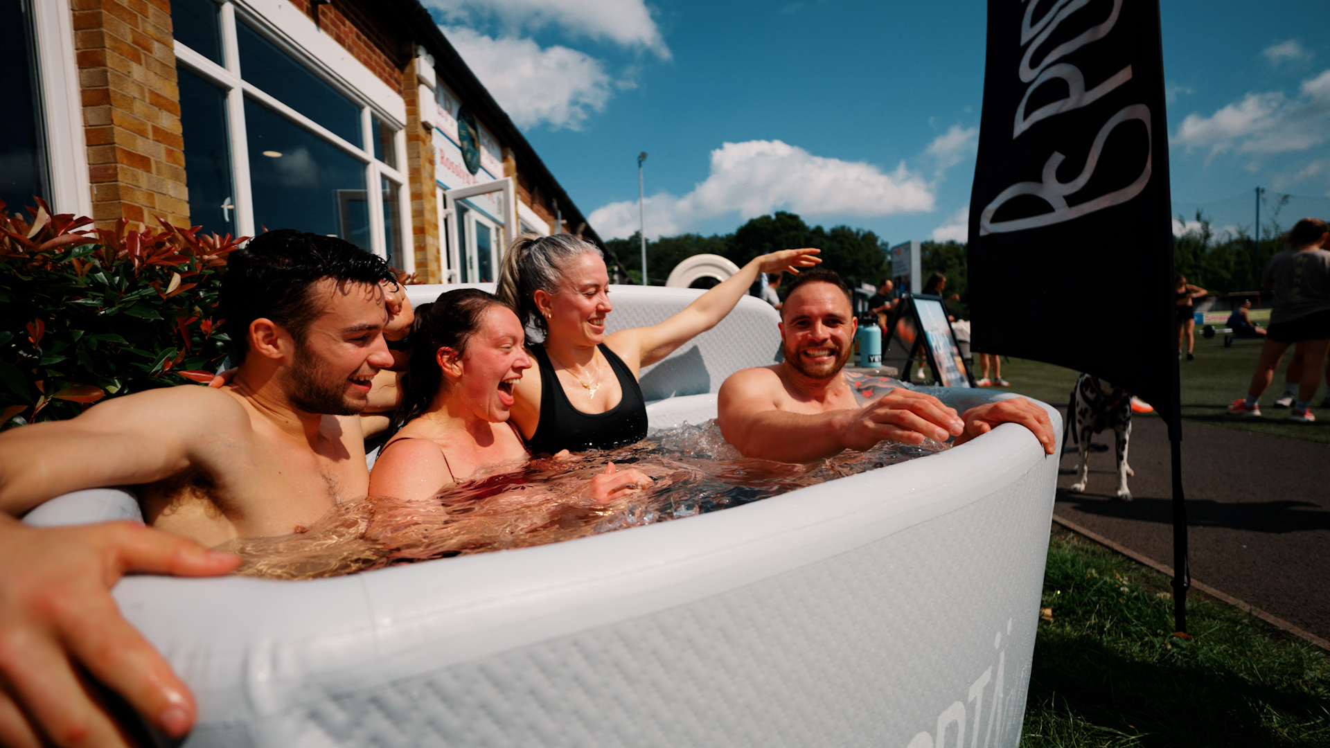 SMÜG sauna at a community event, bringing people together