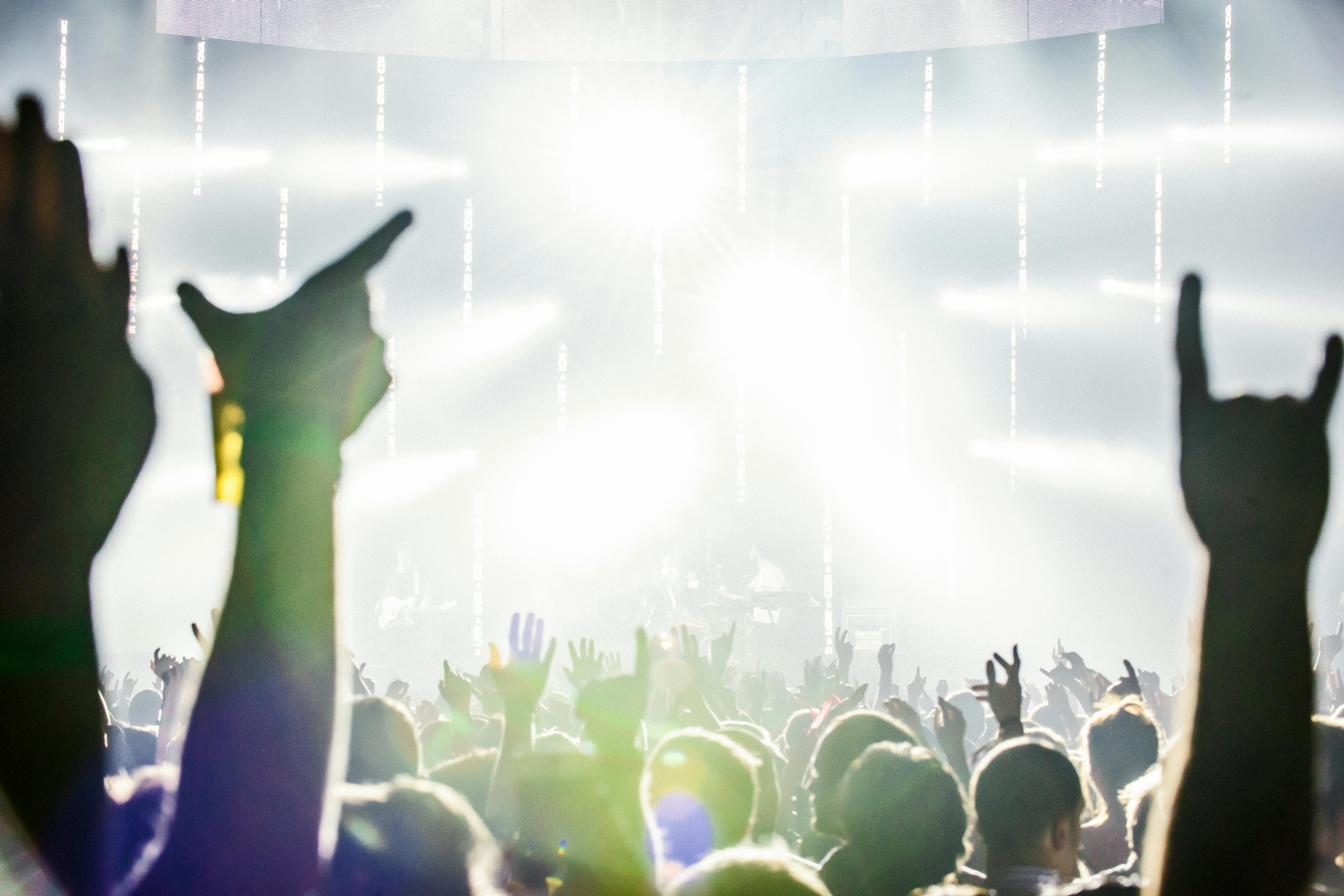 SMÜG KABIN XL sauna set up as a destination at an outdoor festival